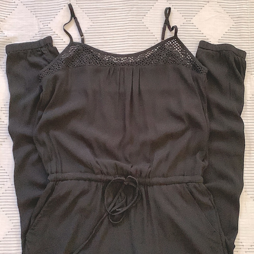 NWOT Super cute lightweight jogger jumpsuit/romper